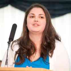 Single Greek woman in London, England, United Kingdom